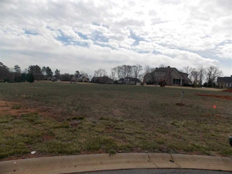 Property image 5 at 110 Chetwood, Anderson, SC 29621