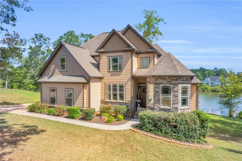 139 Crawford Lake Drive