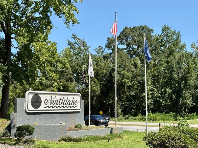 Property image 3 of 103 Northlake Drive in Northlake Condo, Anderson, SC 29625