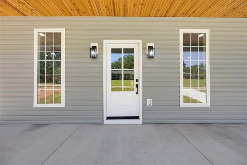 Property image 5 of 127 Boxwood Lane in Normandy Park, Anderson, SC 29621