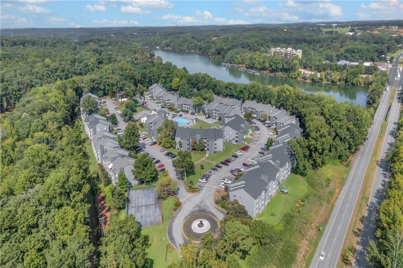 Property image 2 at 404 Northlake Drive, Anderson, SC 29625