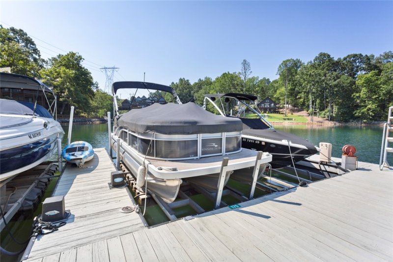 Property image 4 at 175 Harbour Pointe, Six Mile, SC 29682