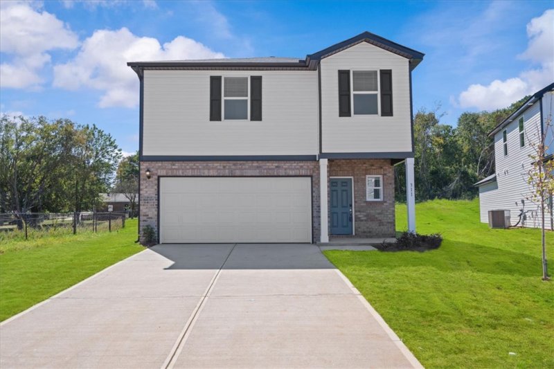 311 Fair Cross Circle