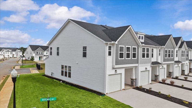 Property image 2 at 501 Harebell Way, Greenville, SC 29617