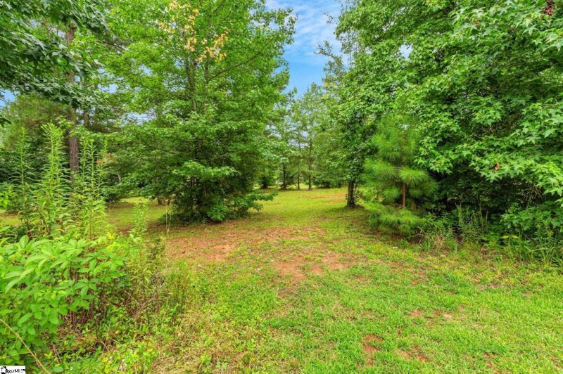 Property image 4 of Lot 7 Weeping Willow Drive in Willow Ridge, Easley, SC 29642