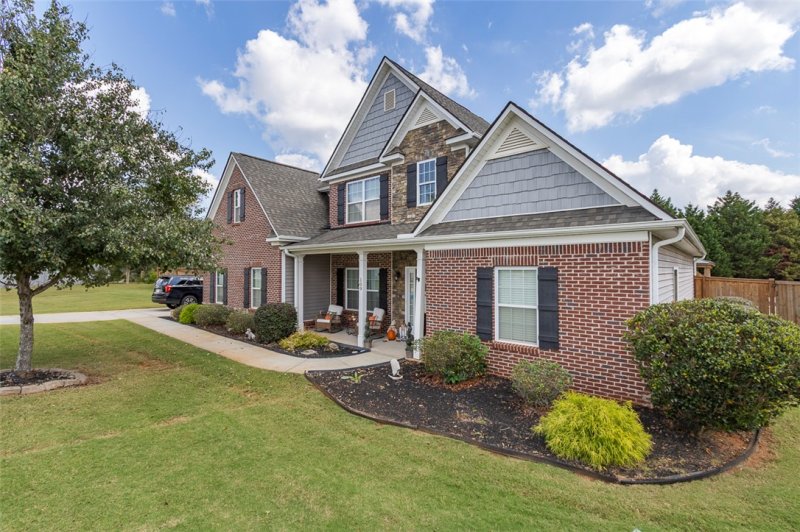 Property image 2 of 109 Graceview East in Drakes Field, Anderson, SC 29625