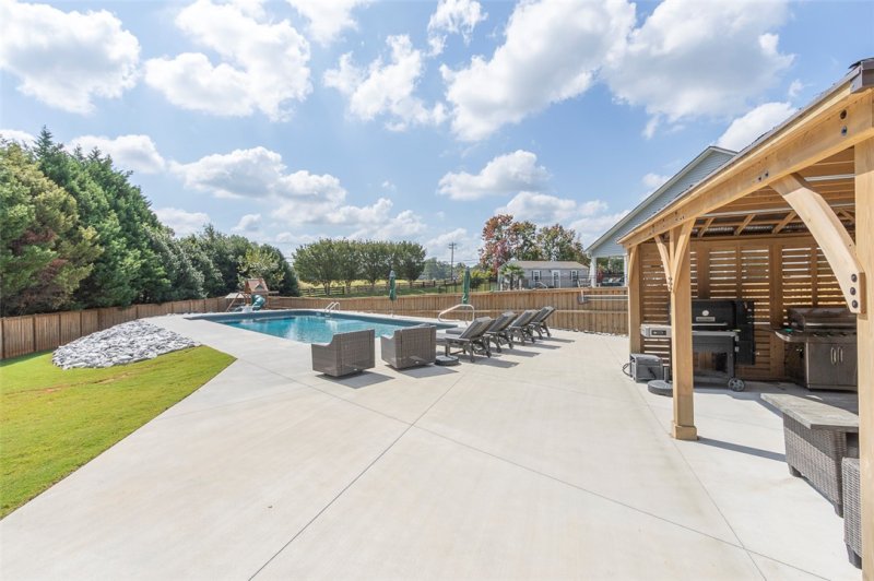 Property image 4 of 109 Graceview East in Drakes Field, Anderson, SC 29625