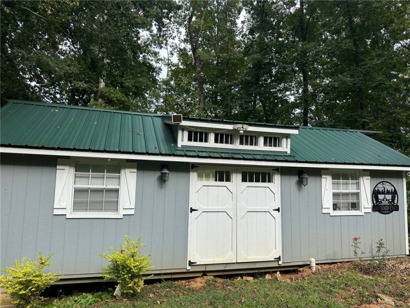 Property image 4 of 265 Arrington Drive in Port Bass, Fair Play, SC 29643