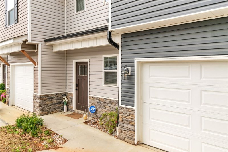 Property image 3 of 102 Ventura Street in The Downs At Holly Creek, Anderson, SC 29621