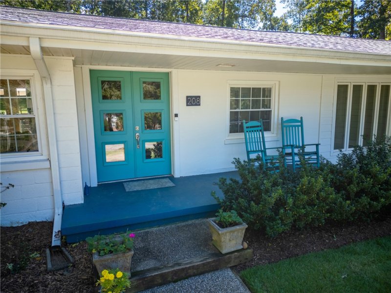 Property image 3 of 208 Riggs Drive in Cold Springs, Clemson, SC 29631