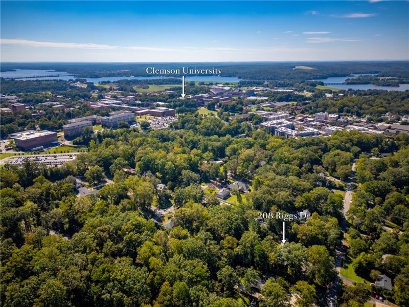 Property image 5 of 208 Riggs Drive in Cold Springs, Clemson, SC 29631