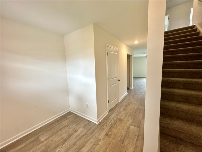 Property image 2 at 518 Seaborn Circle, Pendleton, SC 29670