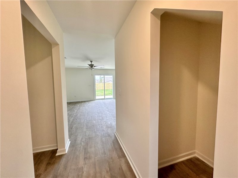 Property image 4 at 518 Seaborn Circle, Pendleton, SC 29670