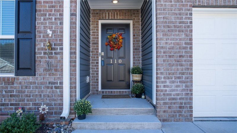 Property image 3 of 110 Ashwood Way Drive in Lenhardt Grove, Easley, SC 29640