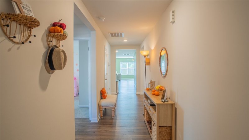 Property image 4 of 110 Ashwood Way Drive in Lenhardt Grove, Easley, SC 29640