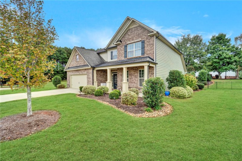 Property image 3 at 202 Meadows Edge Court, Anderson, SC 29621