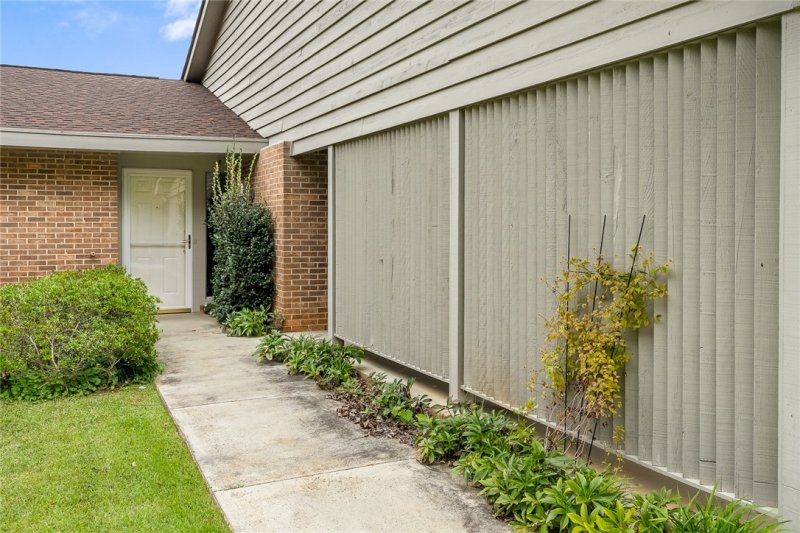 Property image 4 of 409 Bayberry Lane in Clemson Downs, Clemson, SC 29631