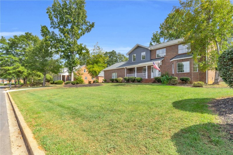 Property image 3 at 528 Brittany Park, Anderson, SC 29621