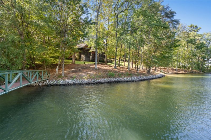 Property image 2 of 240 Featherstone Drive in The Reserve At Lake Keowee, Sunset, SC 29685