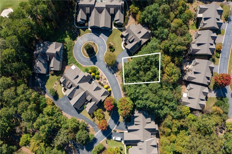 Property image 2 of 108 Club Court in Keowee Key, Salem, SC 29676