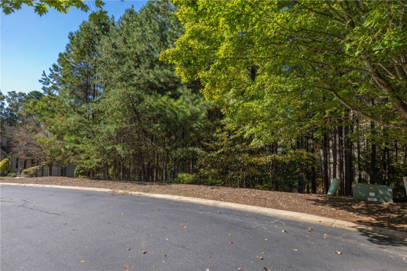Property image 3 of 108 Club Court in Keowee Key, Salem, SC 29676