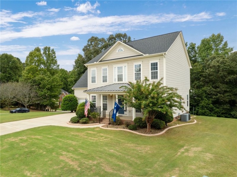 Property image 2 at 106 Armistead Lane, Easley, SC 29642