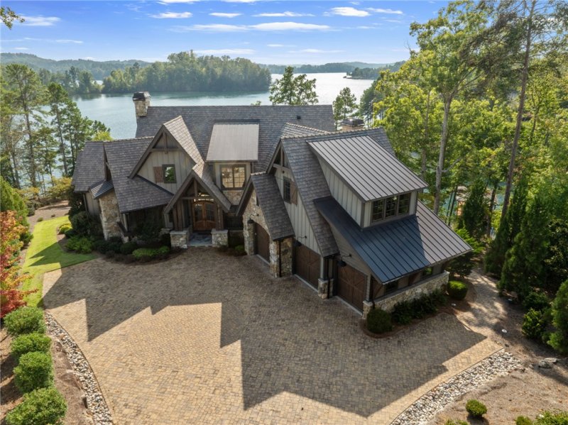 Property image 2 of 413 Peninsula Ridge in The Reserve At Lake Keowee, Sunset, SC 29685