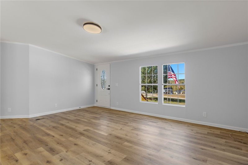 Property image 5 at 2 Stern Court, Greenville, SC 29617