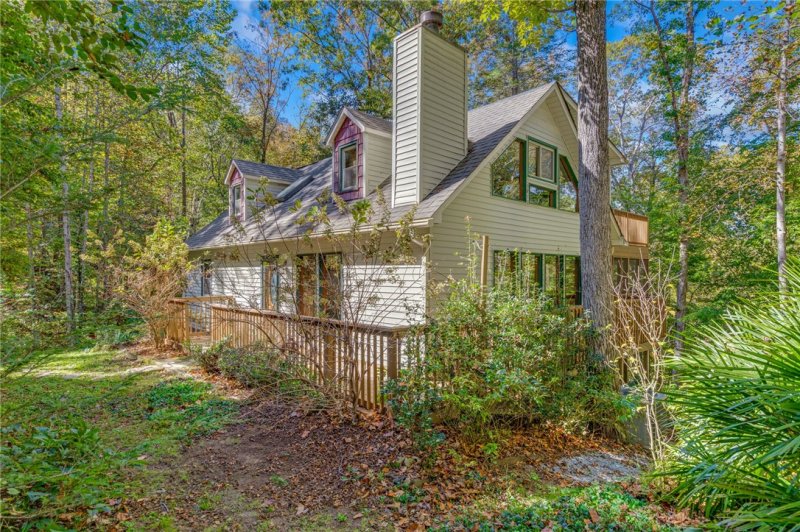 Property image 2 of 262 Belvoir Drive in Gauley Falls, Pickens, SC 29671