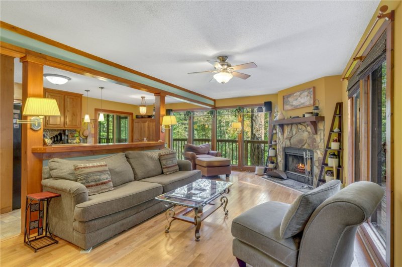 Property image 4 of 262 Belvoir Drive in Gauley Falls, Pickens, SC 29671