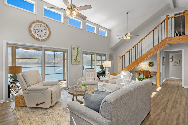 Property image 5 of 1230 Melton Road in Backwater Landing, West Union, SC 29696