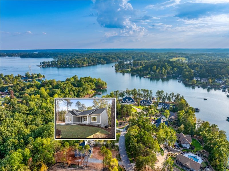 Property image 2 at 911 Four Views Court, Seneca, SC 29672