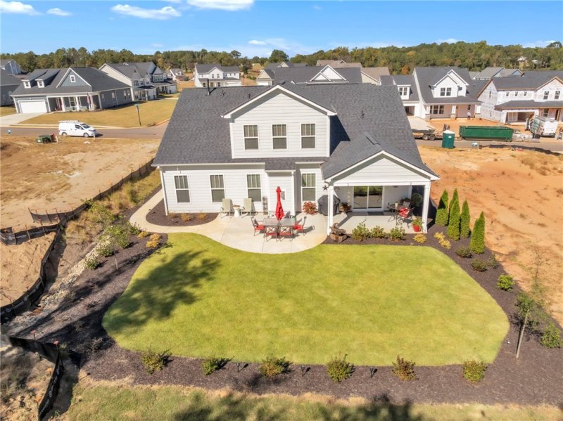 Property image 5 of 221 Summerall Lane in Wells Crossing, Seneca, SC 29678