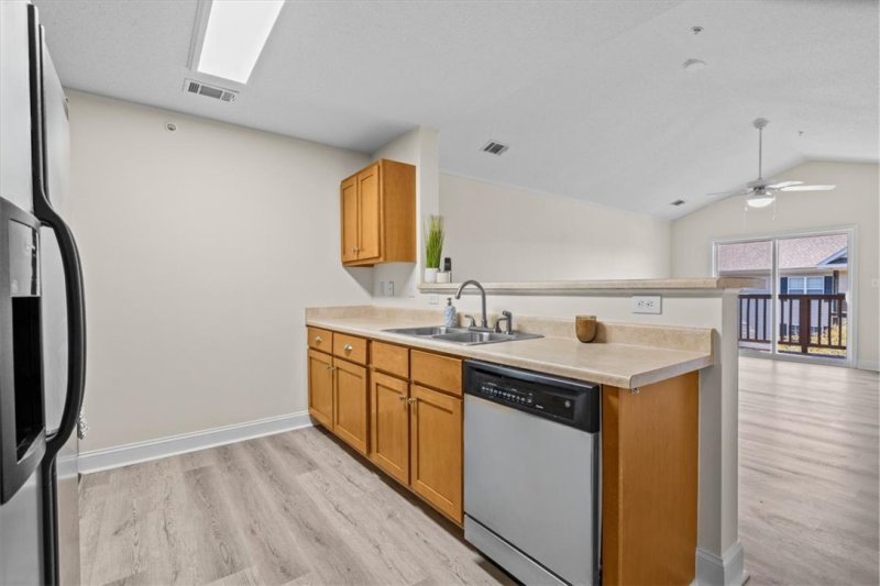 Property image 2 of 231 Lookover Drive in Overlook Condominiums, Anderson, SC 29621