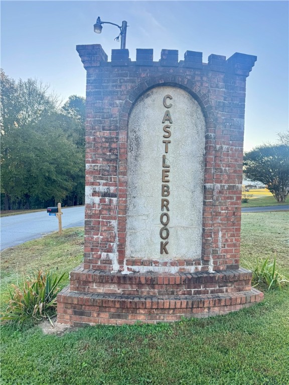 209 Castlebrook Drive