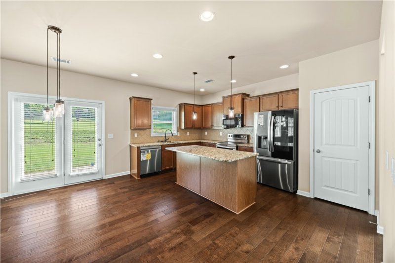 Property image 5 at 151 Waltzing Vine Lane, Williamston, SC 29697