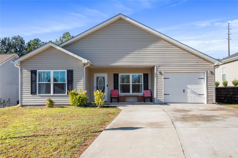 Property image 2 of 233 Maple Grove Road in The Groves At Perkins Creek, Seneca, SC 29678