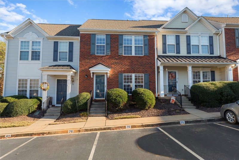 78 Spring Crossing Circle