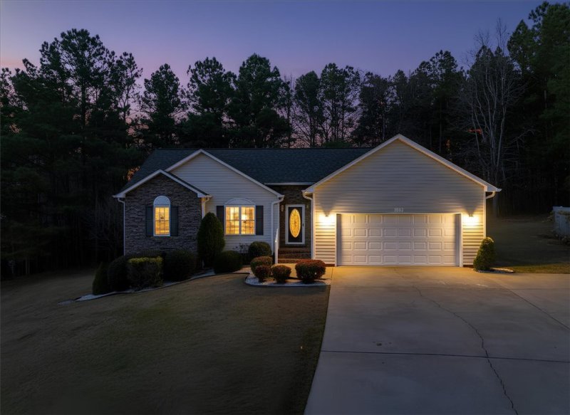 Woodland Ridge, Pickens Community