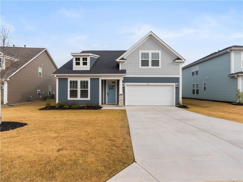 241 Founders Boulevard