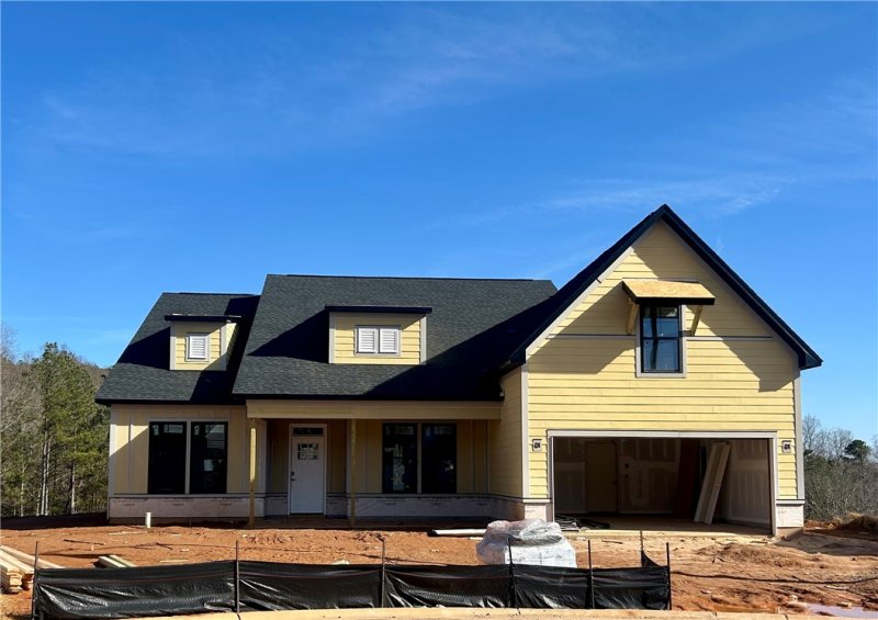 Edwards Ridge, Central community