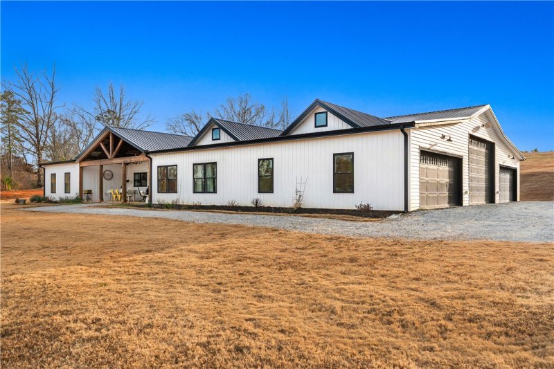 411 Sweetwater Club Drive