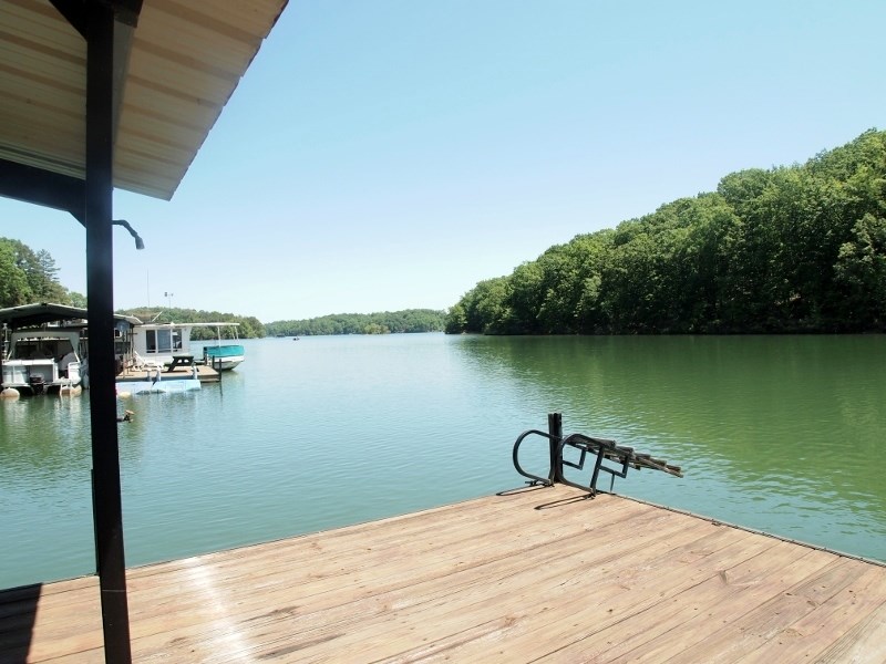 Property image 2 of 232 Brooks Drive in Stillwater Bay, Townville, SC 29689