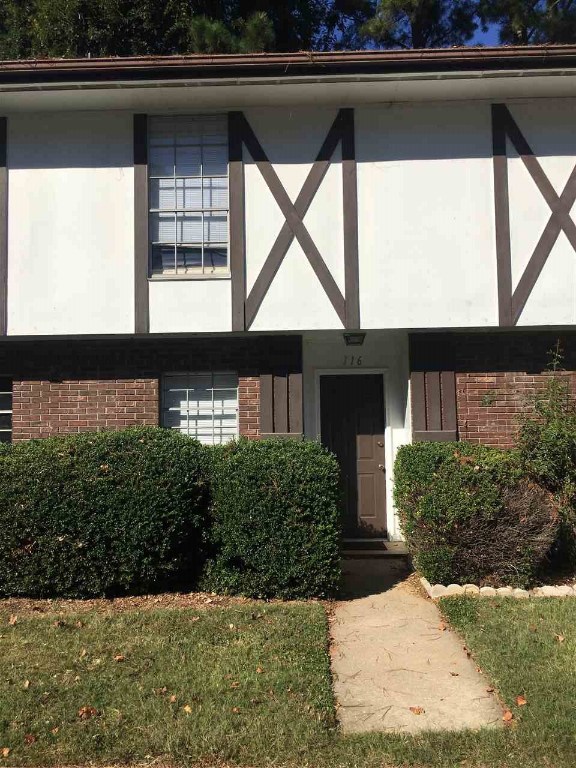 1108 Tiger Boulevard