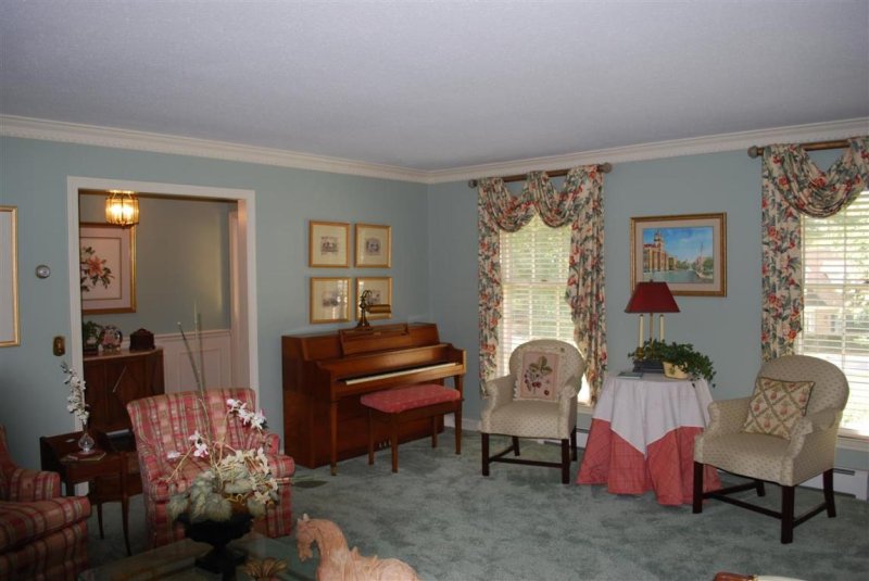 Property image 4 at 302 Holly Creek Drive, Anderson, SC 29621