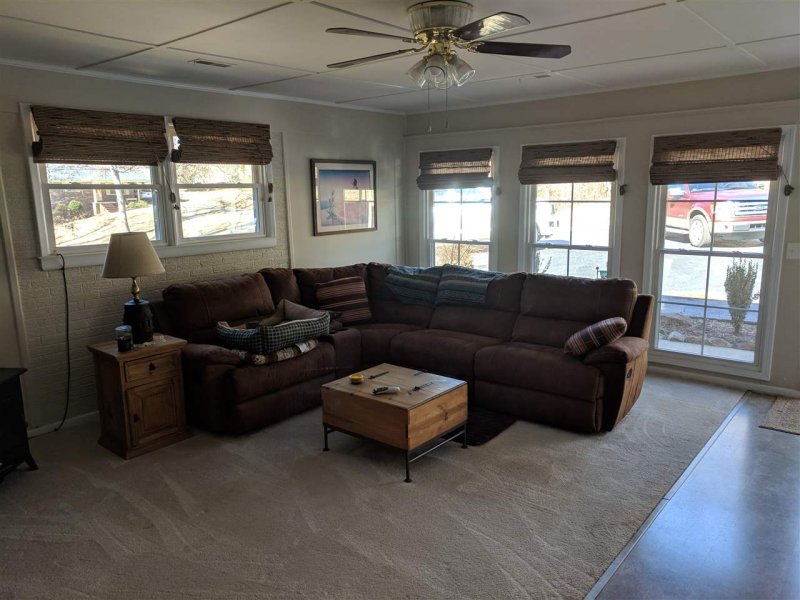 Property image 4 at 1404 Iroquois Drive, Seneca, SC 29672