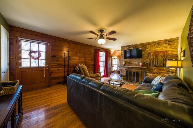 Property image 3 at 2902 Joe Wheeler Drive, Anderson, SC 29625-2332