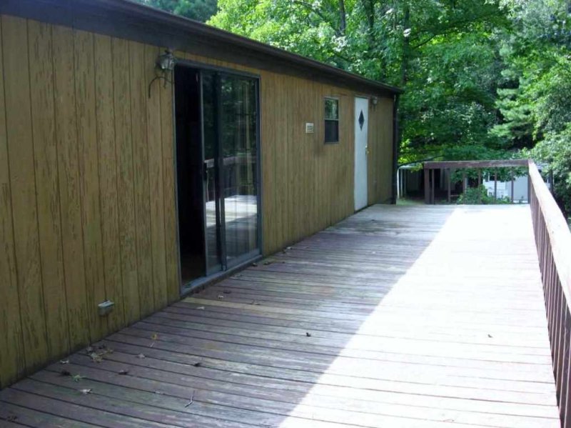 Property image 3 at 201 Singleton Drive, Townville, SC 29689