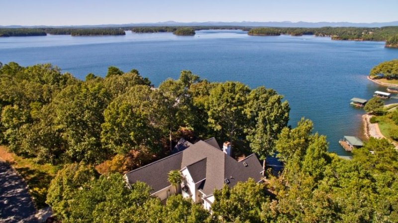 Property image 5 at 214 Wynmere Way, Seneca, SC 29672