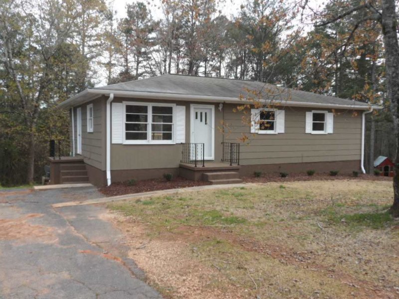 Property image 2 at 34 Bluebird Court, Walhalla, SC 29691-9999